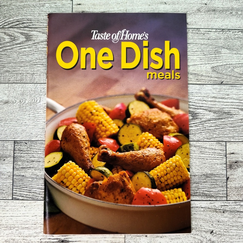 Taste of Home One Dish Meals 2006 Recipe Card Style Cookbook Booklet